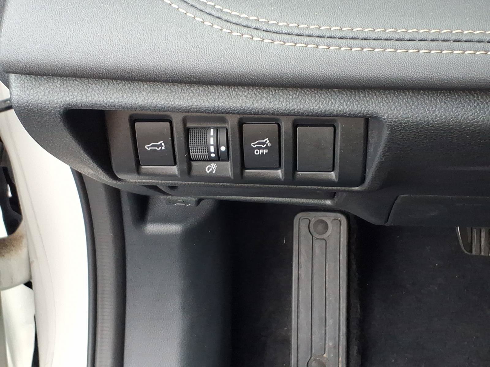 Used 2025 Subaru Outback Limited AWD/4WD image 21