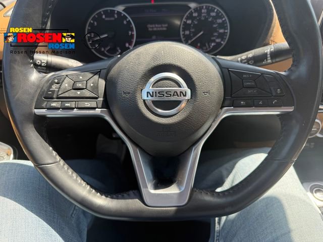 Used 2020 Nissan Sentra SV w/ SV Premium Package FWD image 11