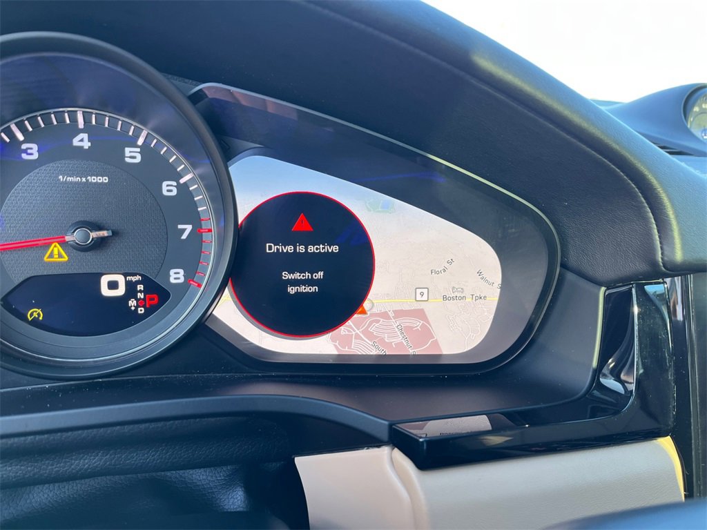 Used 2021 Porsche Cayenne S image 25