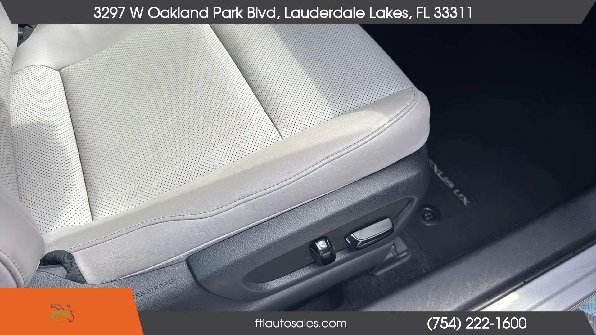 Used 2019 Lexus UX 200 w/ Premium Package FWD image 39