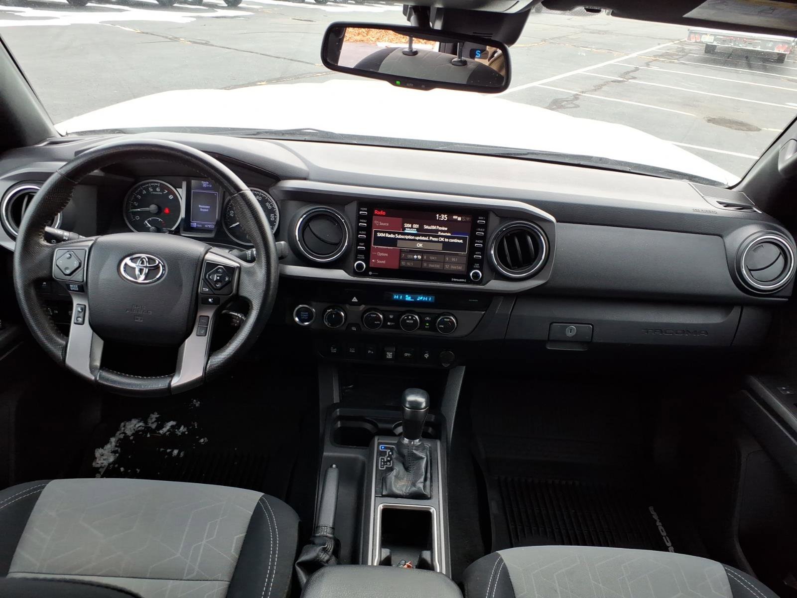 Used 2021 Toyota Tacoma TRD Sport w/ Technology Package image 15