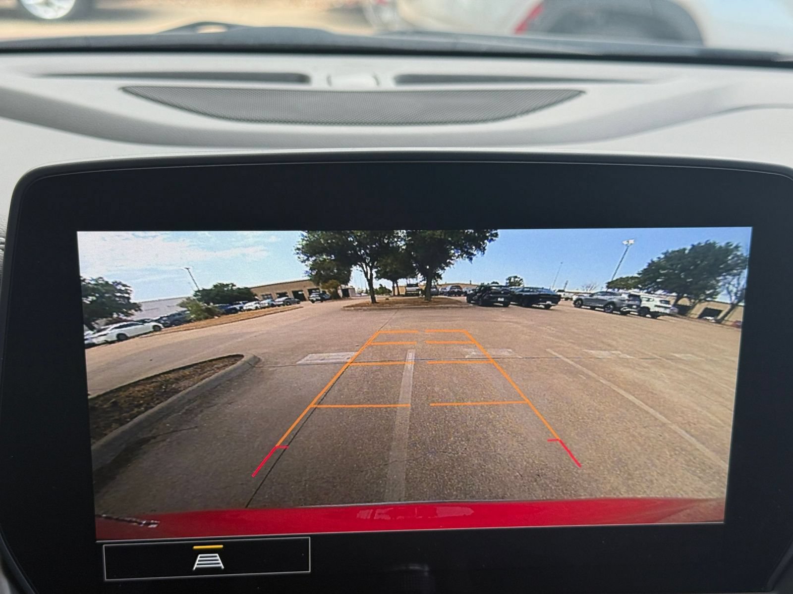 Used 2025 Chevrolet Blazer LT FWD image 25
