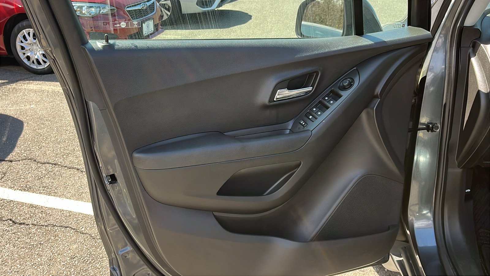 Used 2016 Chevrolet Trax LT w/ LPO, Protection Package AWD/4WD image 11