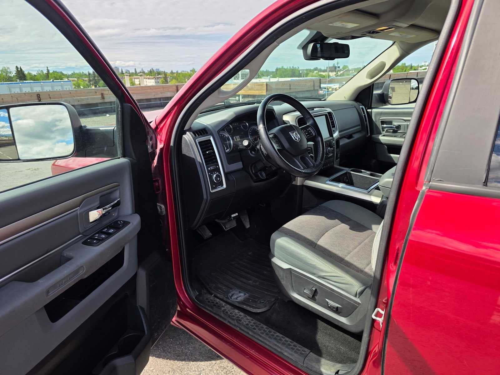 Used 2015 RAM 1500 Outdoorsman AWD/4WD image 18