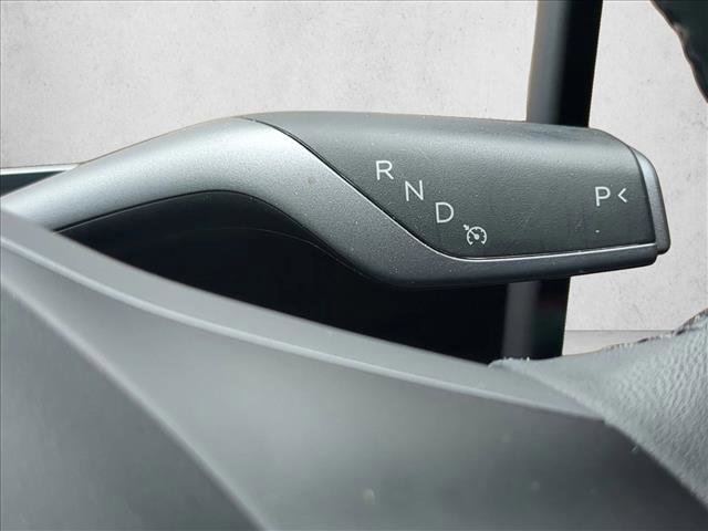 Used 2023 Tesla Model Y Performance image 16