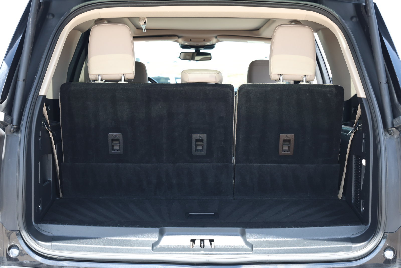 Used 2024 Ford Expedition Limited RWD image 36
