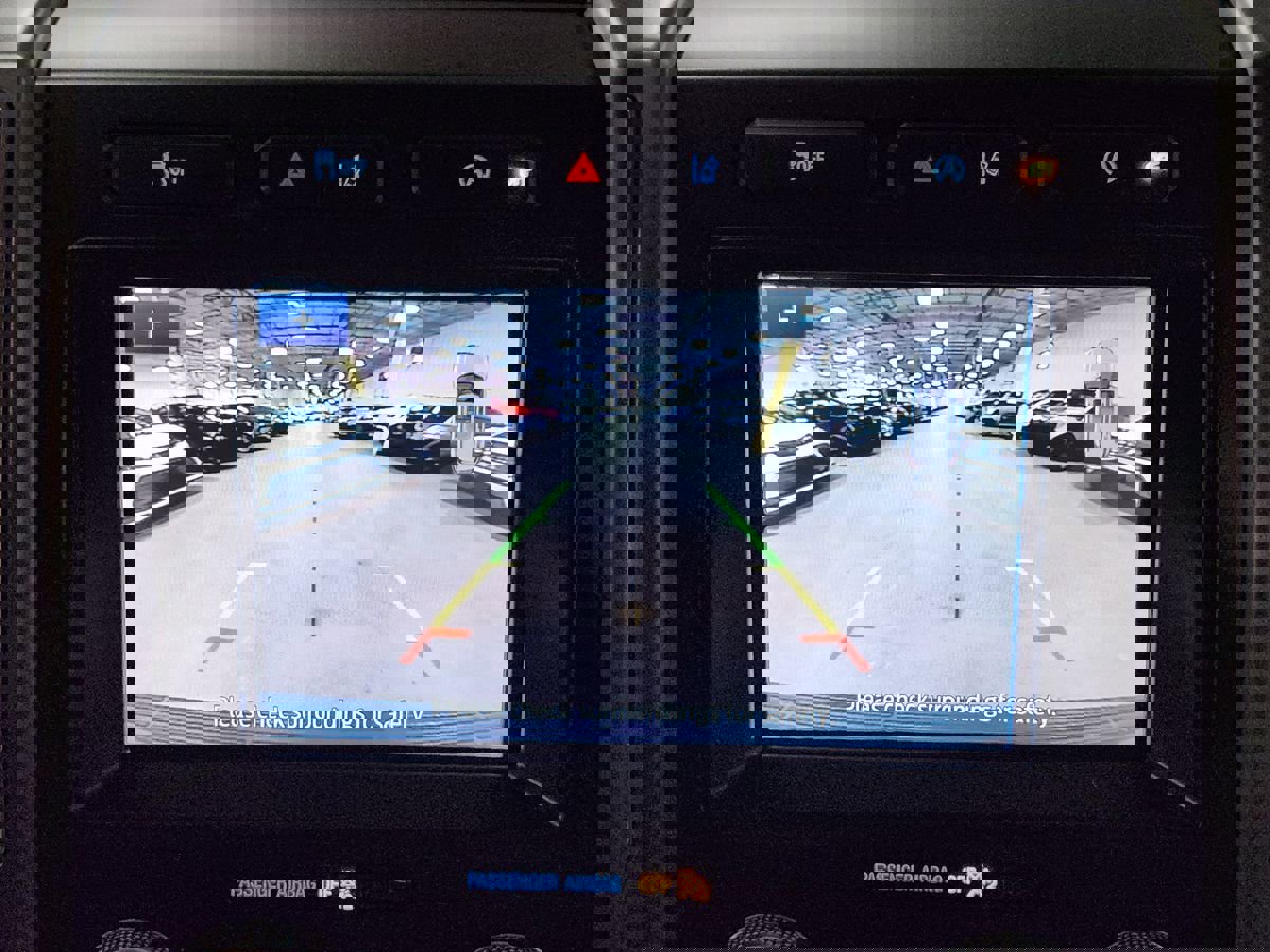 Used 2021 Ford Expedition Max XLT image 39