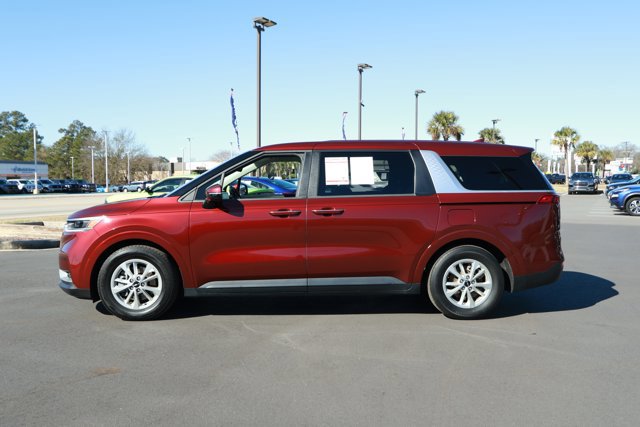 Used 2024 Kia Carnival LX image 9