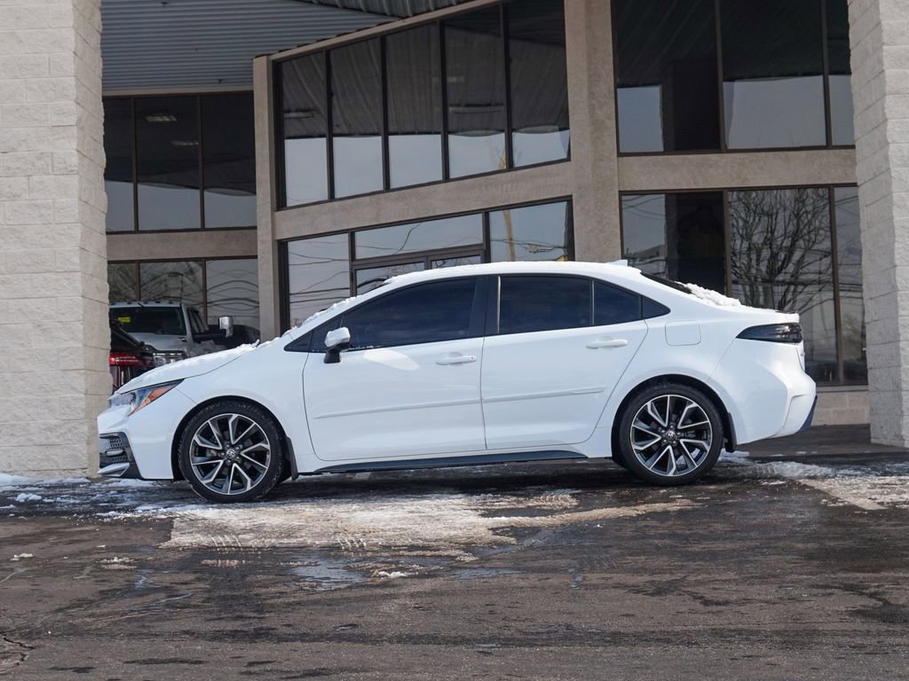 Used 2022 Toyota Corolla XSE image 5