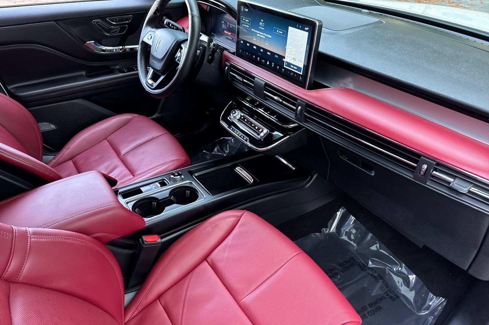 Certified 2025 Lincoln Corsair Grand Touring w/ Equipment Group 302A image 15