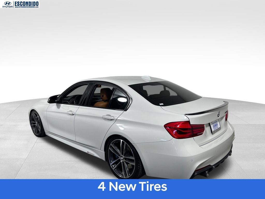 Used 2018 BMW 340i Sedan w/ Premium Package RWD video 3