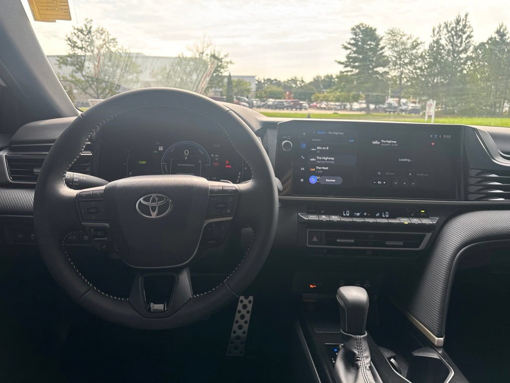 Used 2026 Toyota Camry Hybrid w/ Multimedia Upgrade Package AWD/4WD image 13