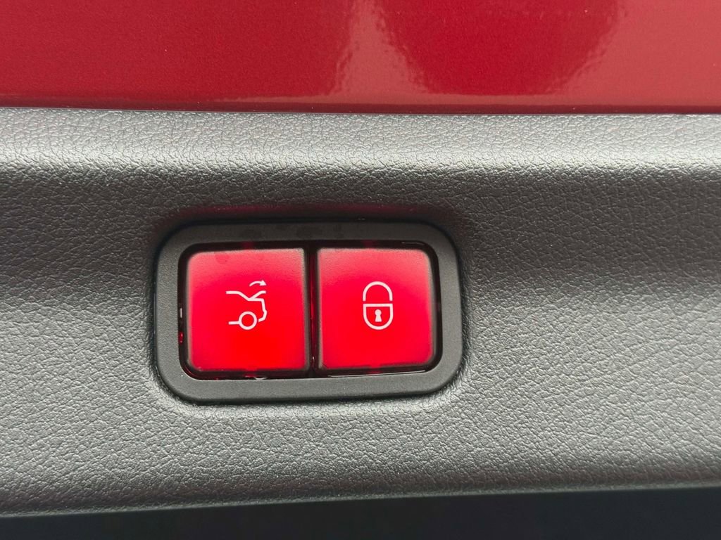 Used 2023 Mercedes-Benz EQE AMG 4MATIC Sedan image 19