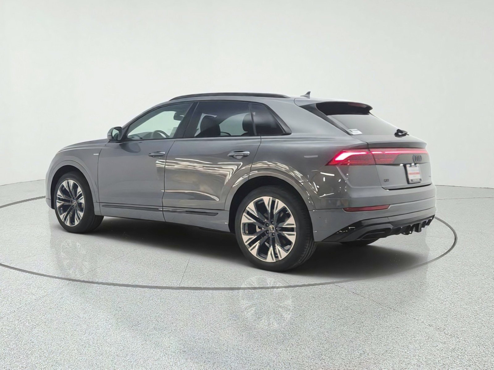 New 2026 Audi Q8 Premium Plus AWD/4WD image 7