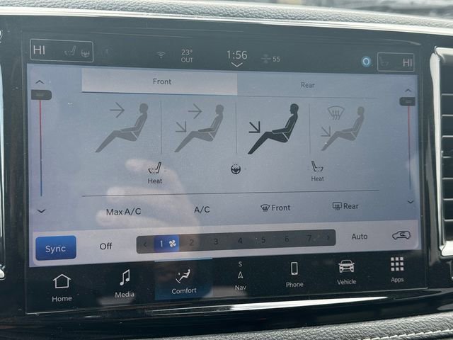 Used 2024 Chrysler Pacifica Limited FWD image 31