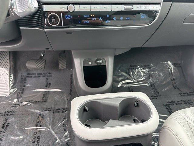Used 2022 Hyundai Ioniq 5 Limited AWD/4WD image 26