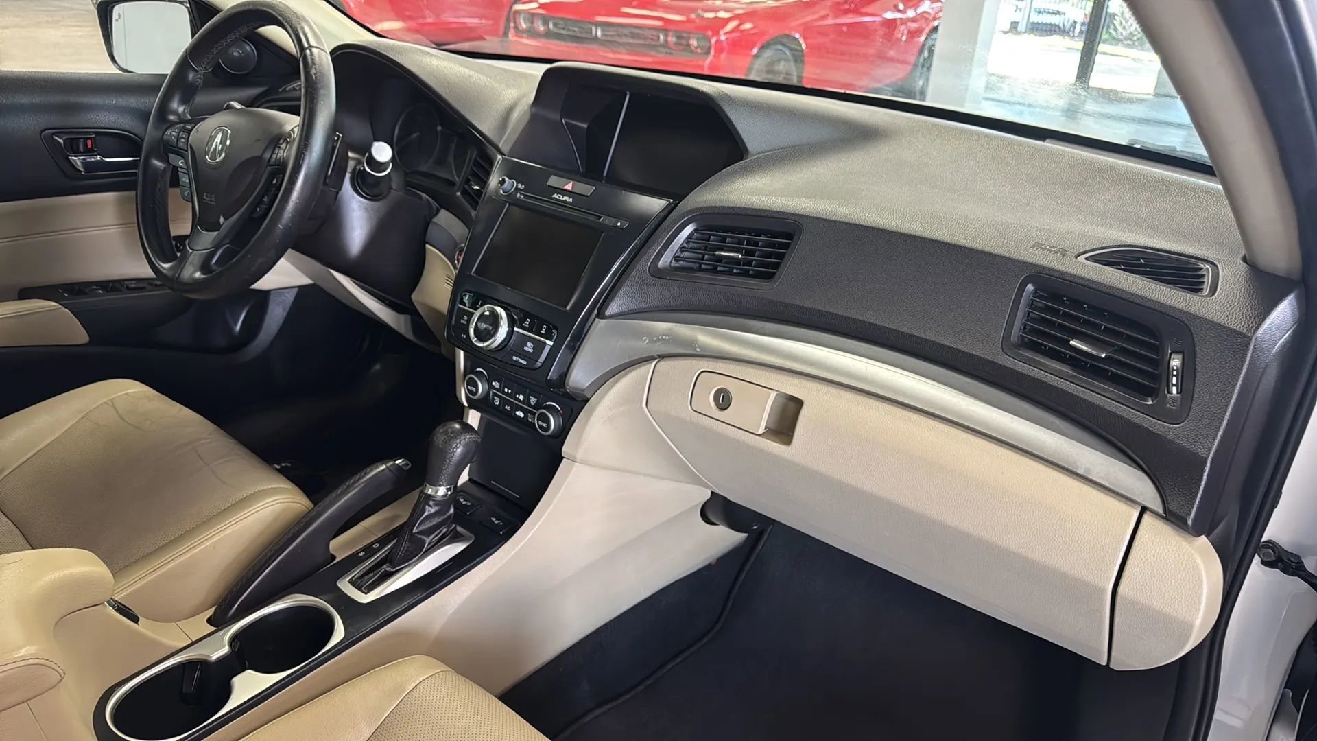 Used 2016 Acura ILX FWD image 9