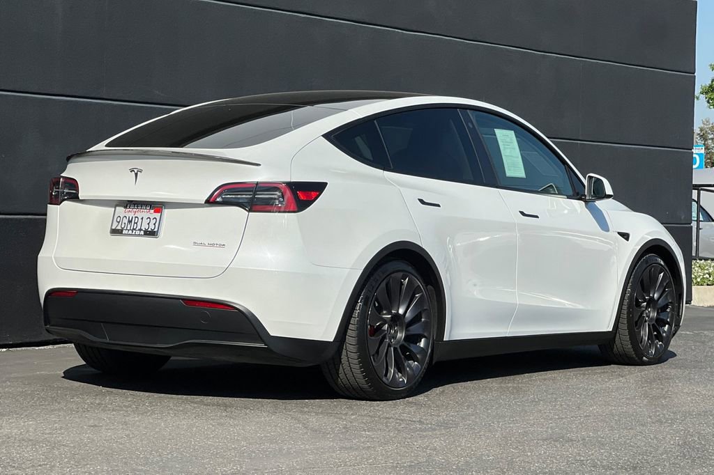 Used 2023 Tesla Model Y Performance image 6