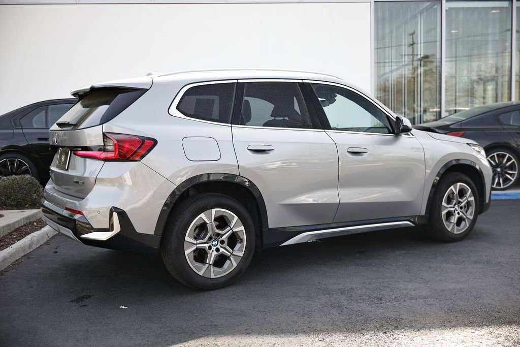 Used 2026 BMW X1 xDrive28i AWD/4WD image 7
