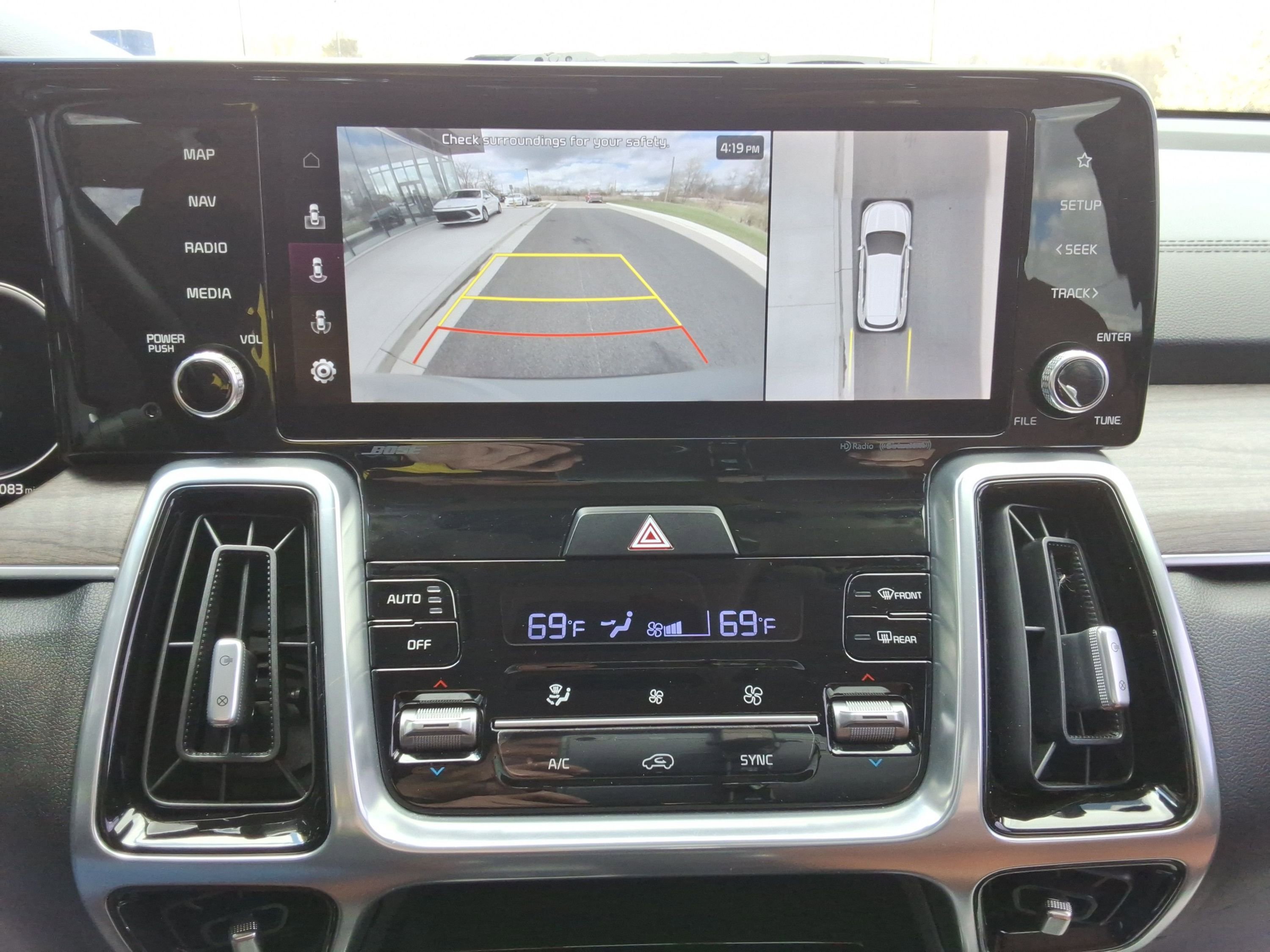 Used 2022 Kia Sorento SX Prestige w/ Rust Color Package image 16