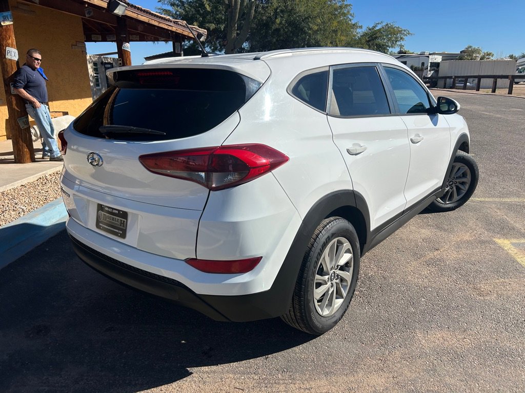 Used 2016 Hyundai Tucson SE w/ Option Group 12 FWD image 5