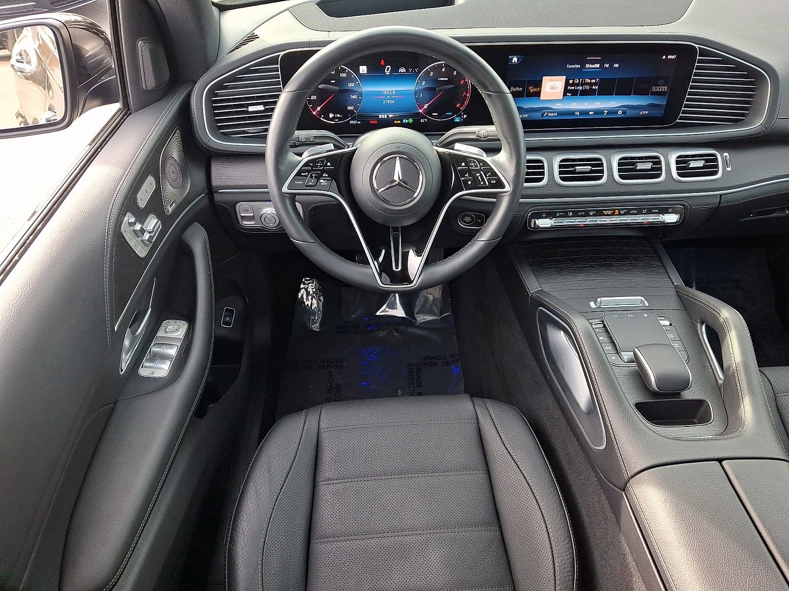 Used 2024 Mercedes-Benz GLE 450 4MATIC image 11