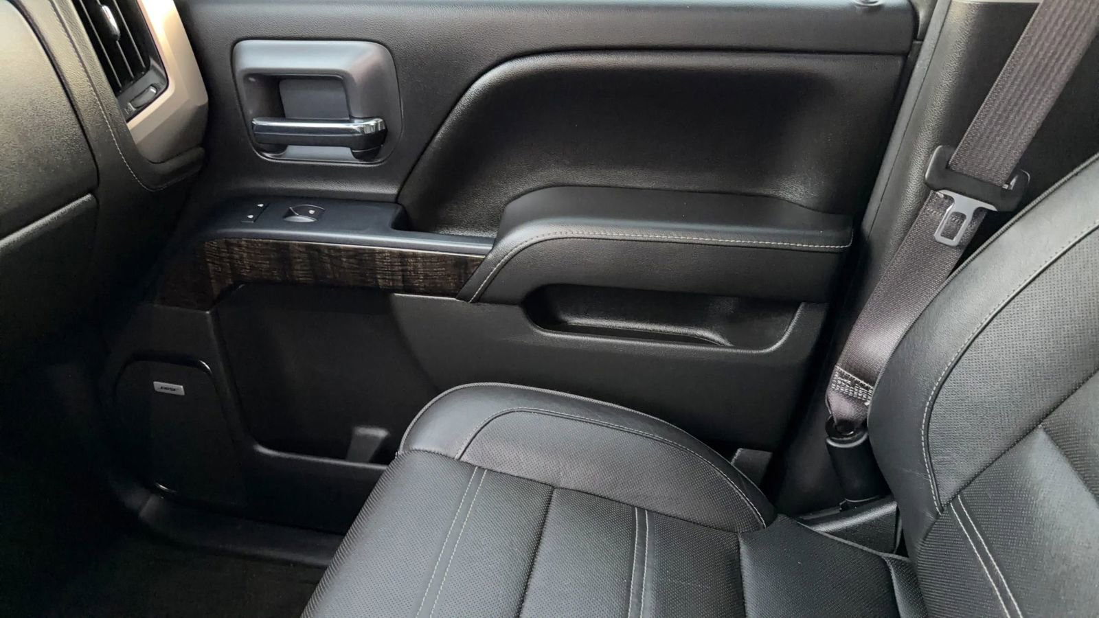 Used 2016 GMC Sierra 1500 Denali w/ Denali Ultimate Package image 27