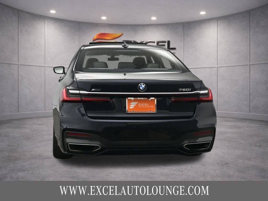 Used 2020 BMW 750i xDrive w/ M Sport Package AWD/4WD image 7