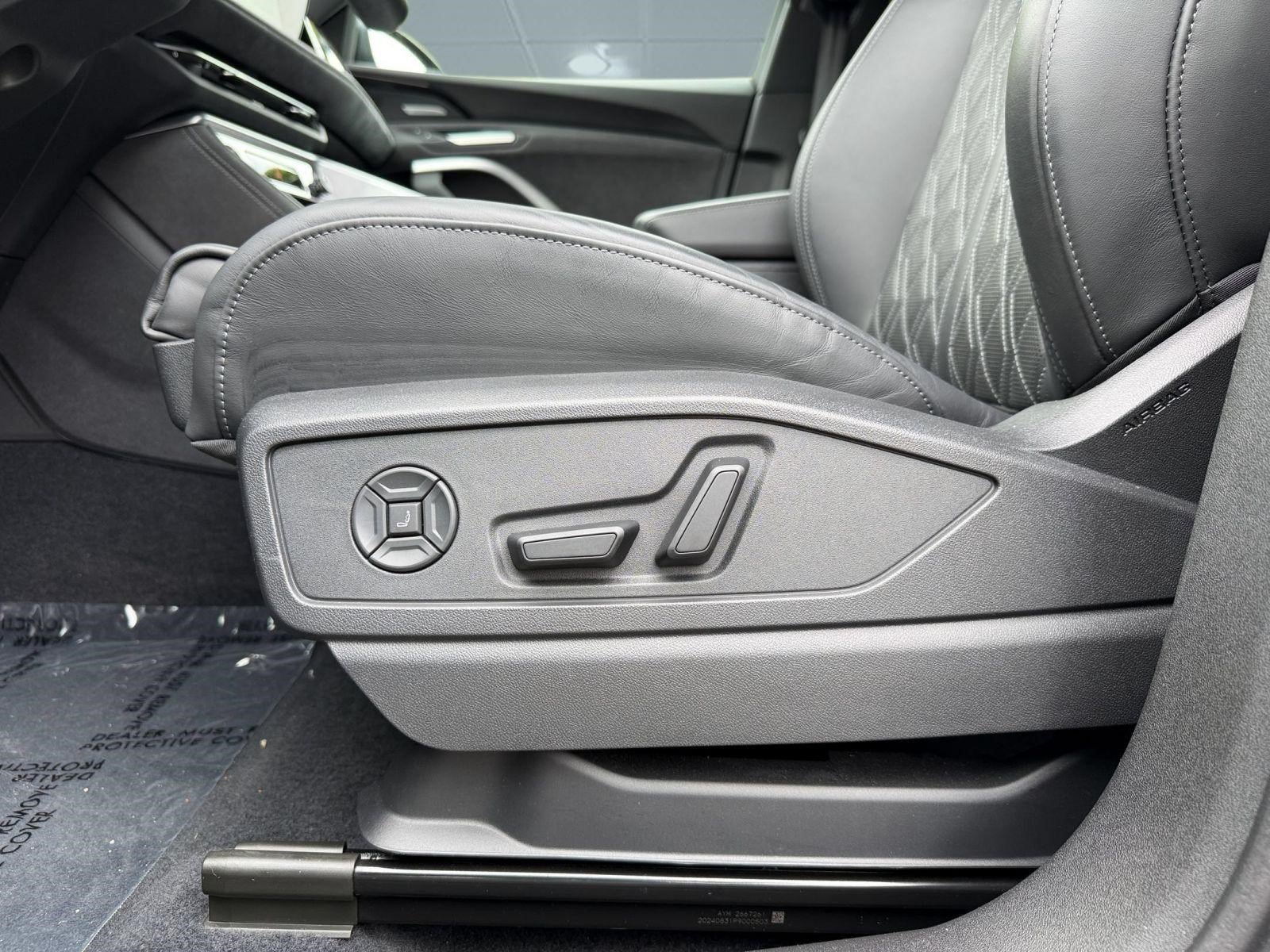 Used 2025 Audi SQ5 Premium Plus AWD/4WD image 15