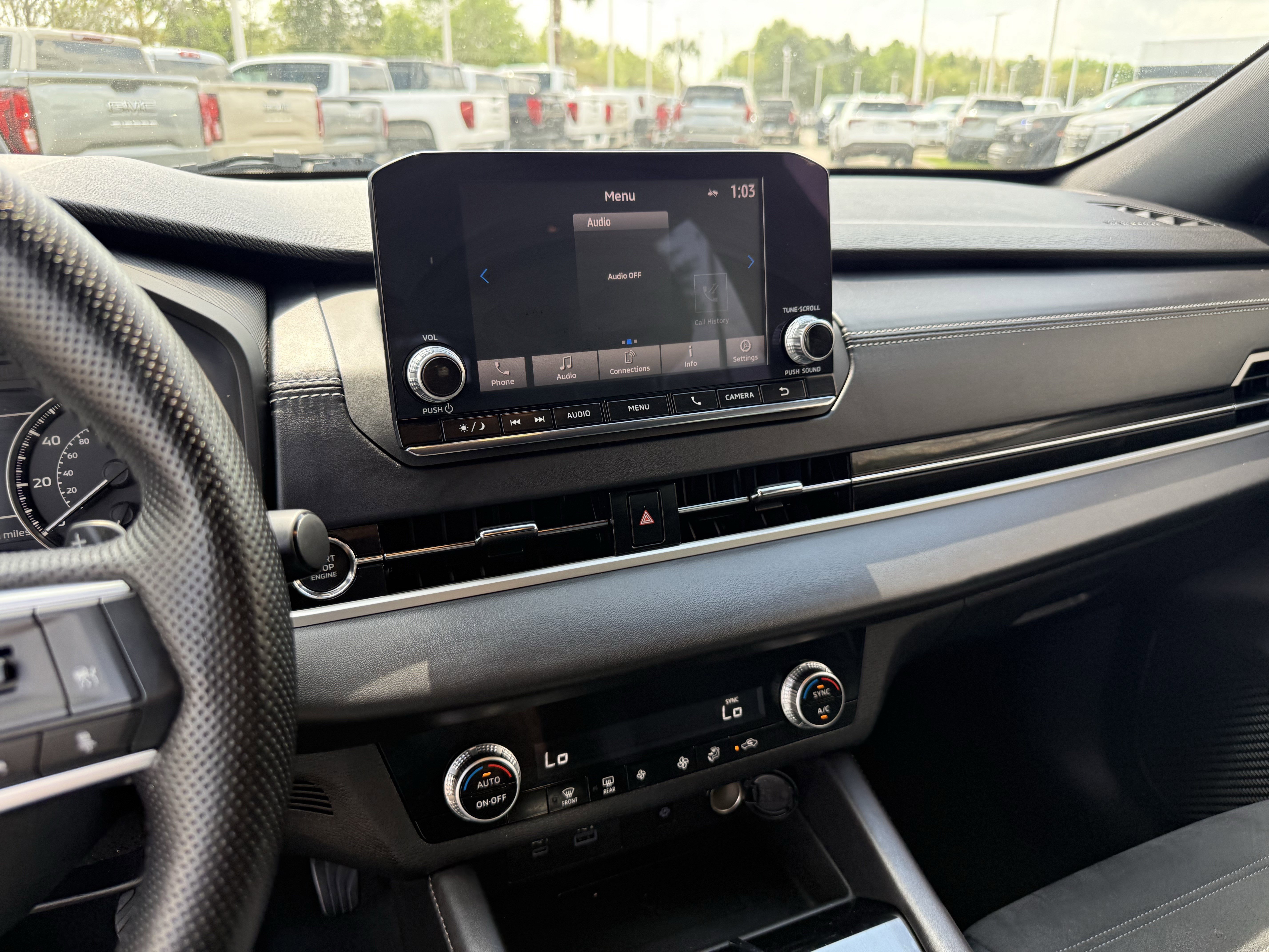 Used 2022 Mitsubishi Outlander SE image 19