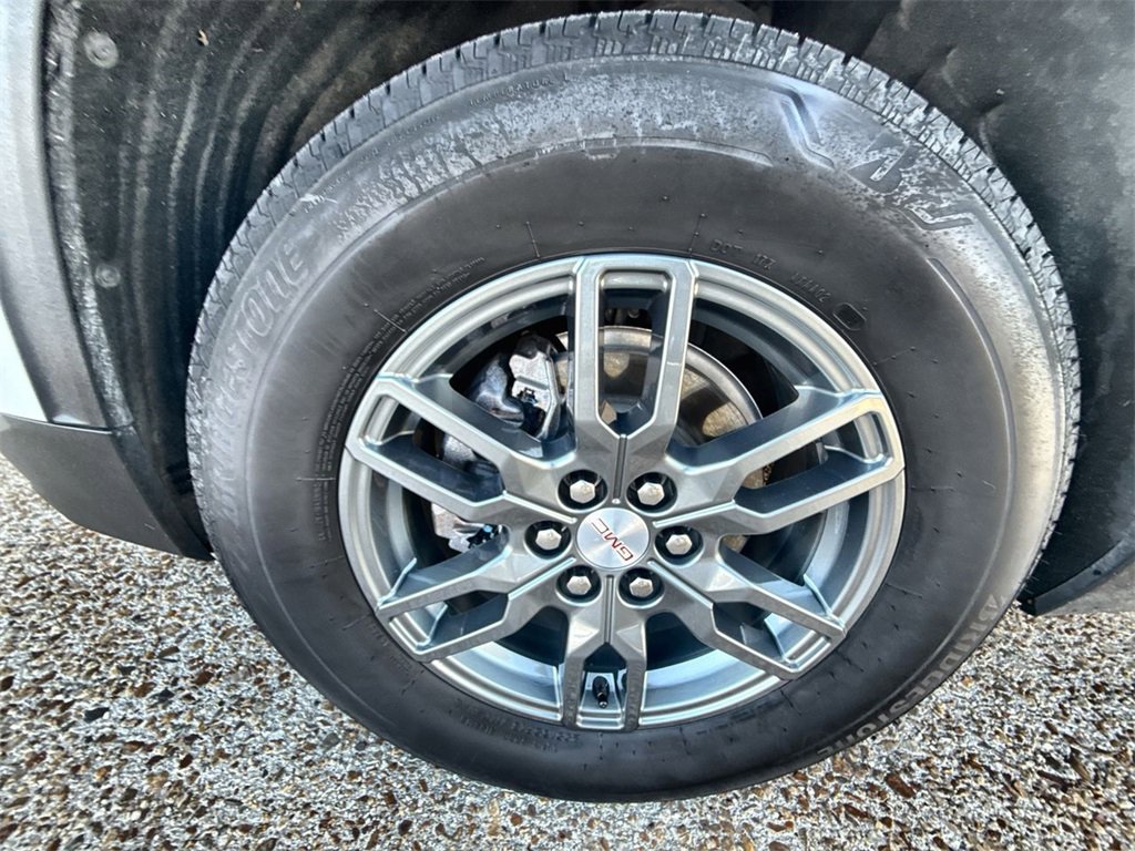 Certified 2025 GMC Acadia Elevation image 31