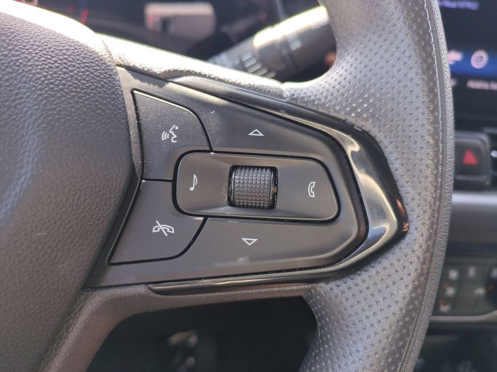 Used 2025 Chevrolet TrailBlazer LT AWD/4WD image 21
