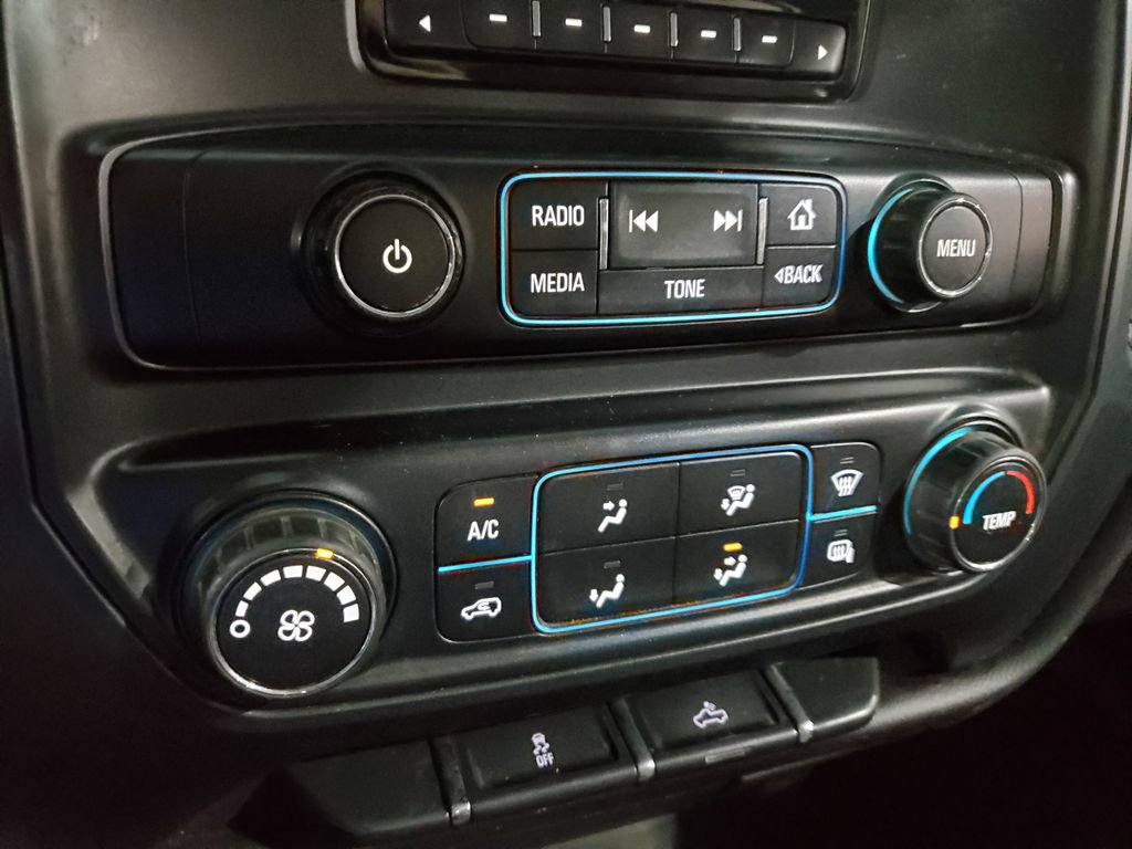 Used 2015 Chevrolet Silverado 3500 W/T w/ WT Convenience Package AWD/4WD image 30