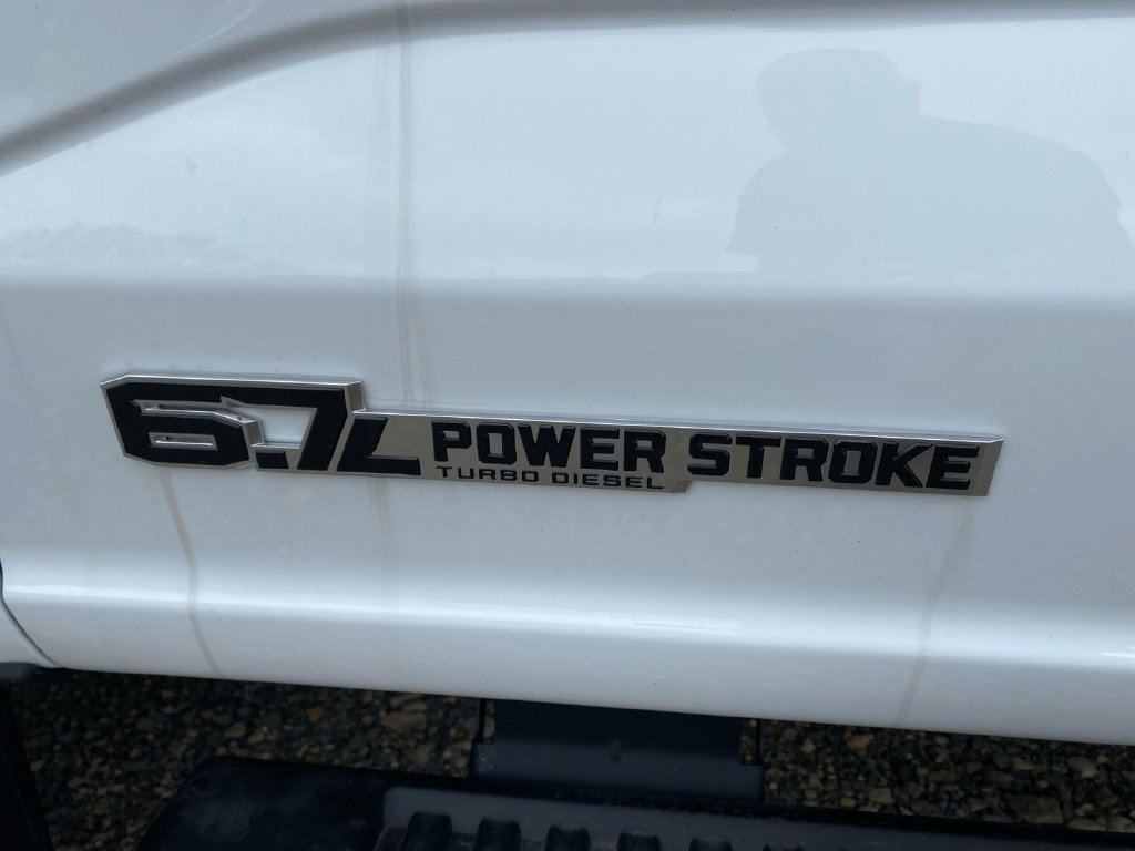 New 2026 Ford F550 4x4 Regular Cab Super Duty image 17
