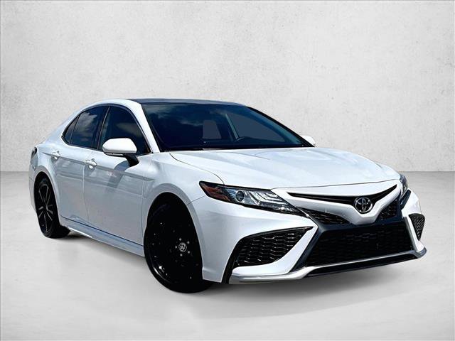 Used 2023 Toyota Camry XSE FWD image 11