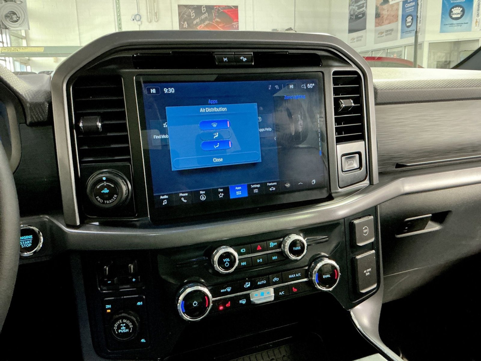 Used 2025 Ford F150 XLT w/ Equipment Group 303A High image 29