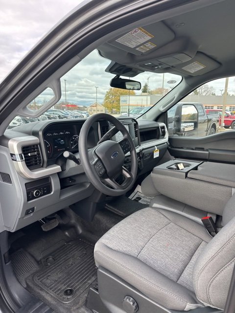 New 2026 Ford F450 XL w/ 360-Degree Camera Package image 14