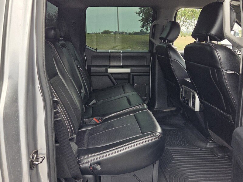 Used 2020 Ford F250 Lariat w/ Lariat Ultimate Package AWD/4WD image 13