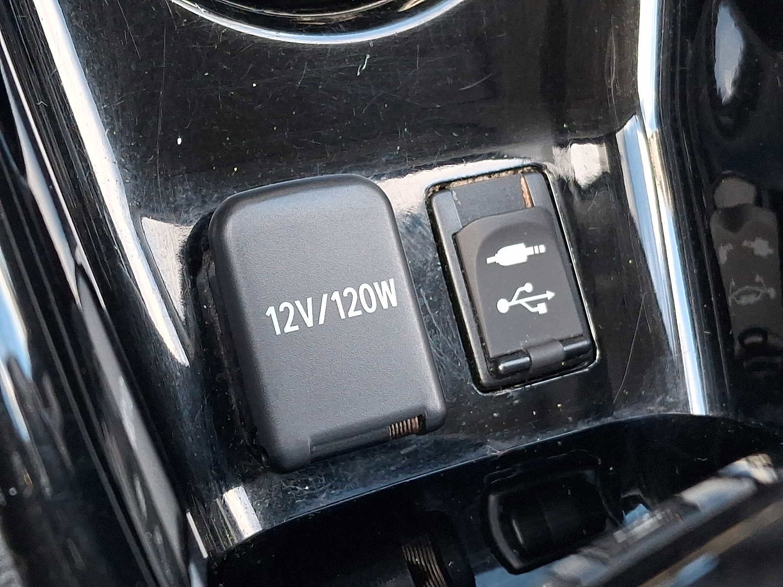 Used 2018 Toyota Prius Four Touring image 24