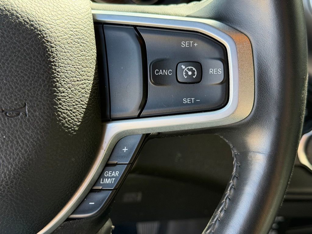 Used 2024 RAM 2500 Big Horn w/ Night Edition AWD/4WD image 16