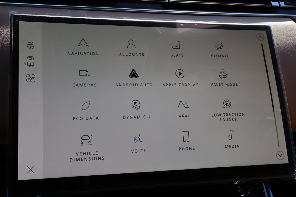 New 2027 Land Rover Range Rover Sport Dynamic SE AWD/4WD image 24