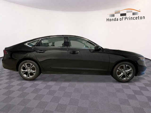 New 2026 Honda Accord EX-L image 2