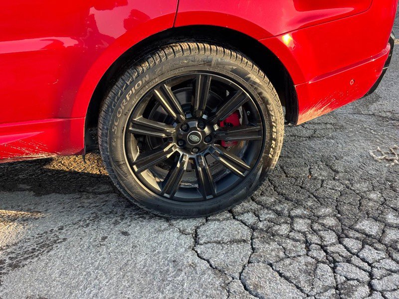 Used 2021 Land Rover Range Rover Sport HST image 11