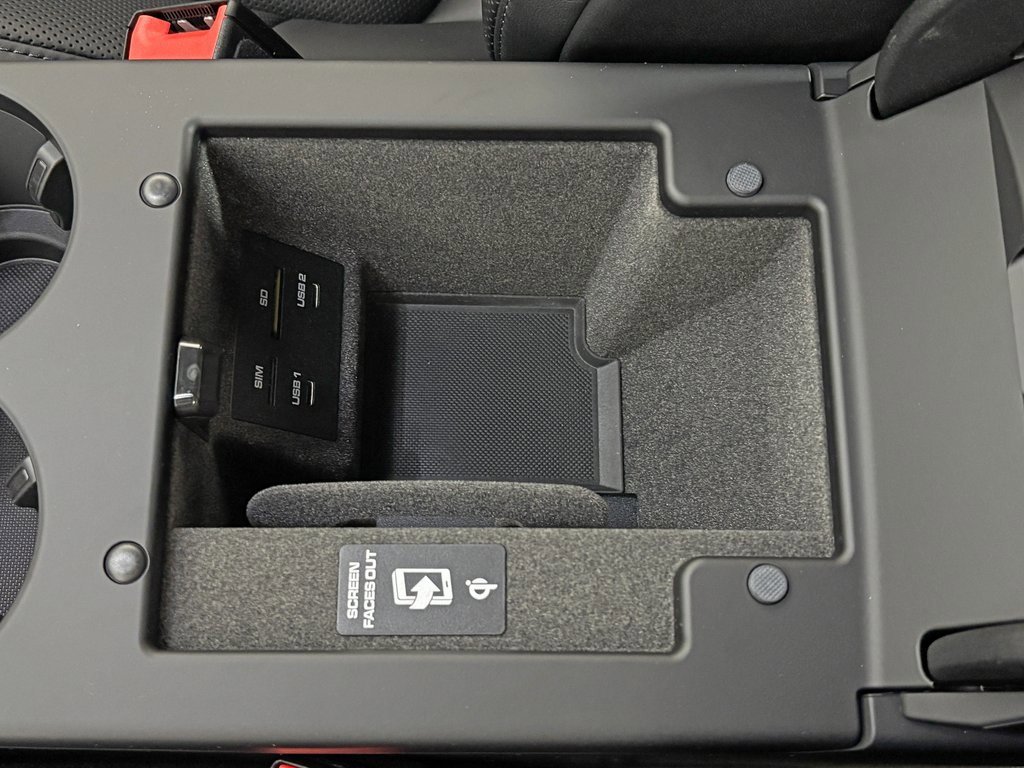 New 2026 Porsche Macan image 32