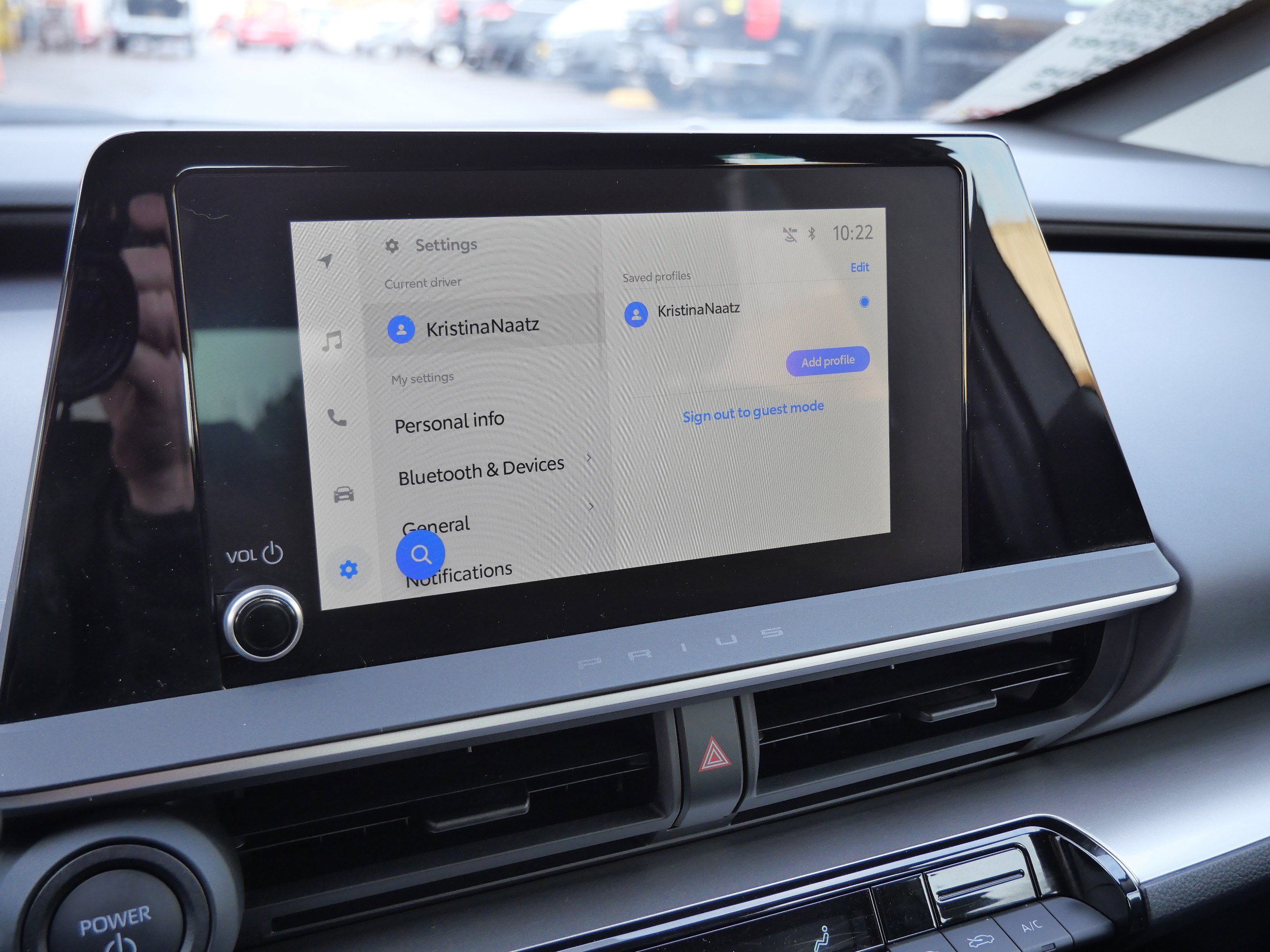 Certified 2025 Toyota Prius LE image 23