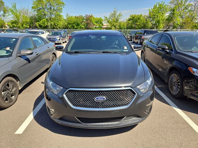 Used 2013 Ford Taurus SHO AWD/4WD image 2