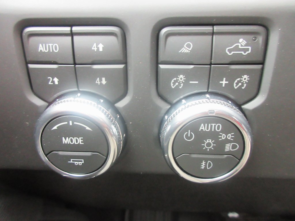 New 2026 GMC Sierra 2500 AT4X image 18