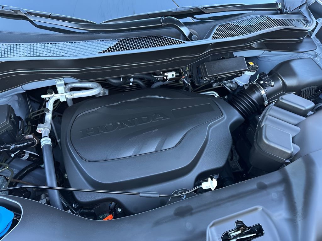 Used 2024 Honda Ridgeline Sport image 32