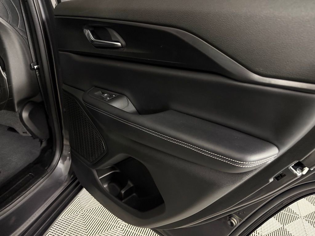 Certified 2024 Jeep Grand Cherokee Laredo image 27