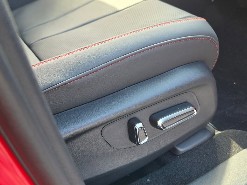 New 2026 Acura ADX A-Spec image 7